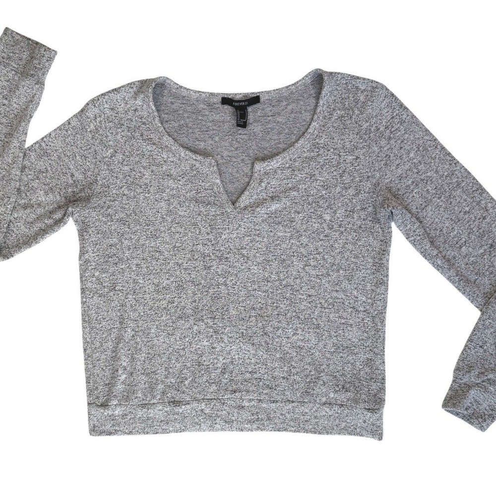 Forever 21‎ Notch Neck Top Women Size M Gray Heathered Long Sleeve Knit Pullover